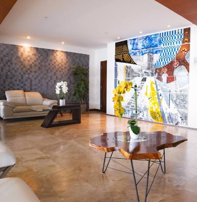 1102 Torre Los Yoses Hermoso Apartamento En Barrio Escalante Sin Parqueo San Jose  Bagian luar foto